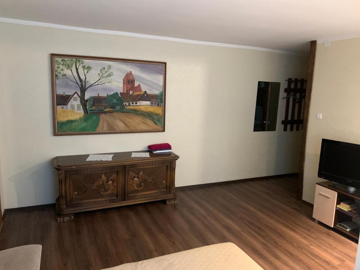 Riia 10, 2-Bedroom Apartment - 2 Big Beds 1 Extra Bed-Parking Free タルトゥ エクステリア 写真