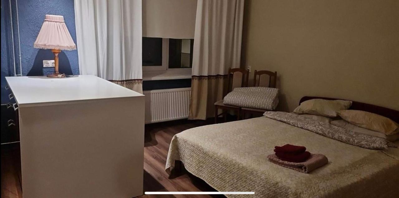 Riia 10, 2-Bedroom Apartment - 2 Big Beds 1 Extra Bed-Parking Free タルトゥ エクステリア 写真