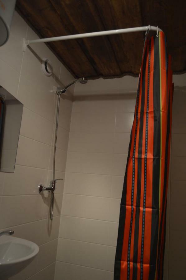 Riia 10, 2-Bedroom Apartment - 2 Big Beds 1 Extra Bed-Parking Free タルトゥ エクステリア 写真